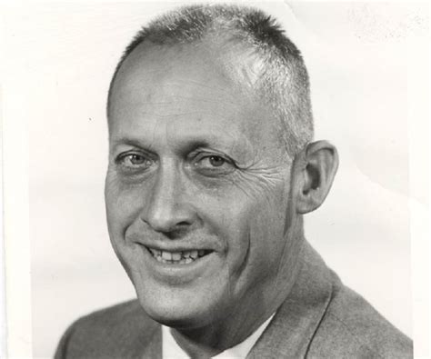 bill bowerman childhood.